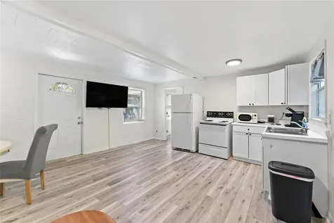 8533 W Miss Maggie Drive Homosassa FL 34448