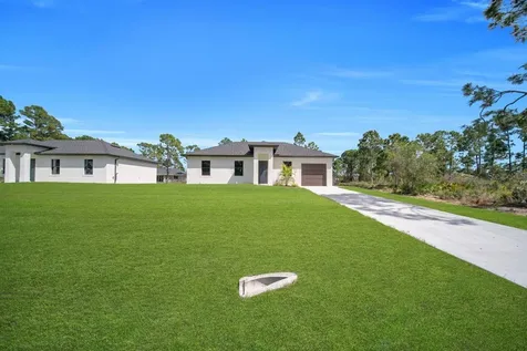 637 Summit Avenue S Lehigh Acres FL 33974