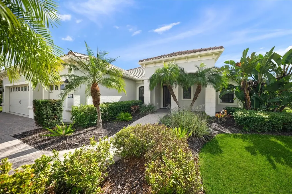 7817 Passionflower Drive Sarasota FL 34241