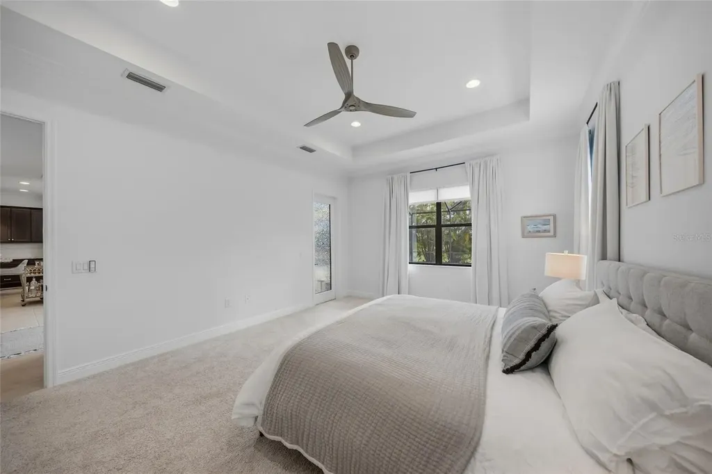 7817 Passionflower Drive Sarasota FL 34241