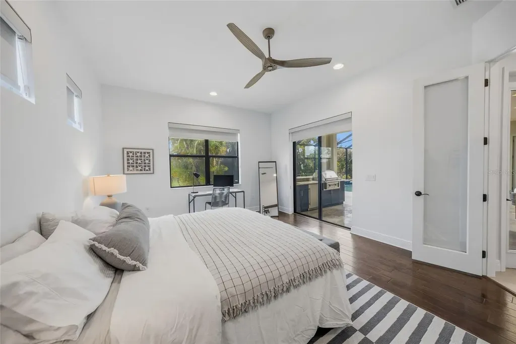 7817 Passionflower Drive Sarasota FL 34241