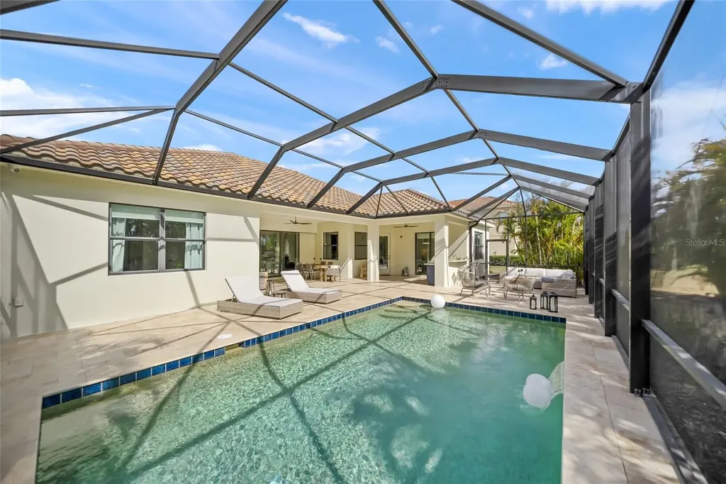 7817 Passionflower Drive Sarasota FL 34241