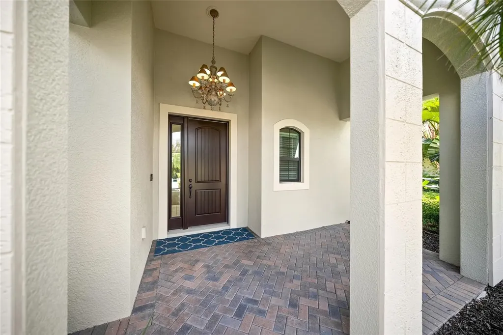 7817 Passionflower Drive Sarasota FL 34241
