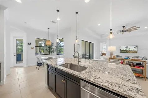 7817 Passionflower Drive Sarasota FL 34241