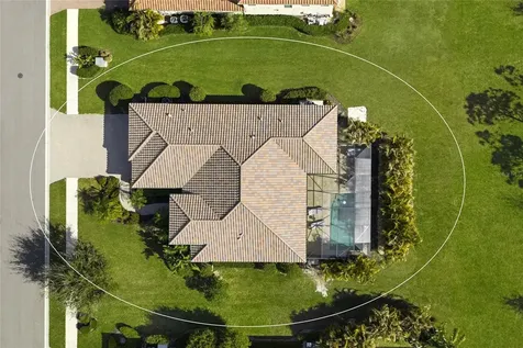 7817 Passionflower Drive Sarasota FL 34241