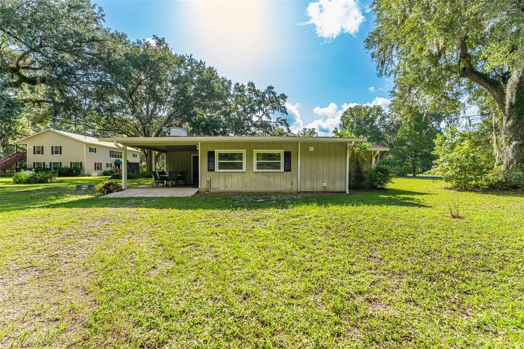 8585 W Miss Maggie Drive Homosassa FL 34448