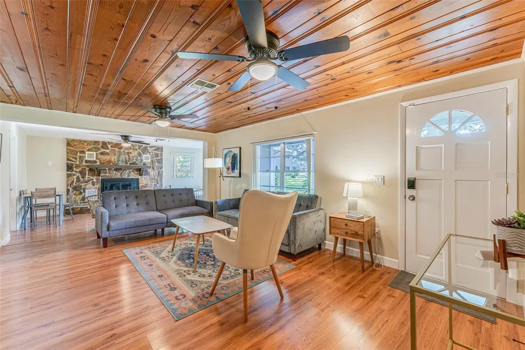 8585 W Miss Maggie Drive Homosassa FL 34448