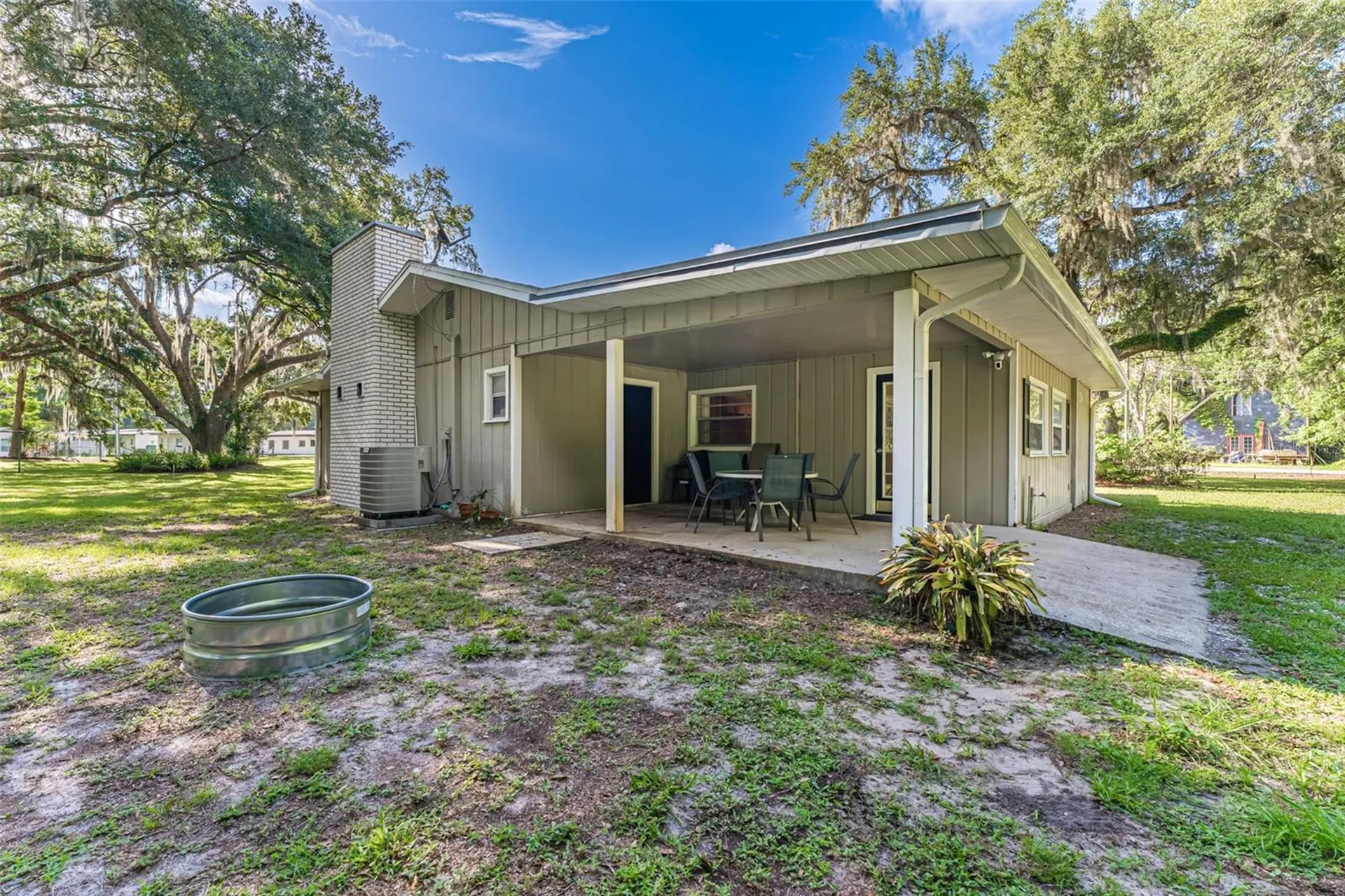 8585 W Miss Maggie Drive Homosassa FL 34448