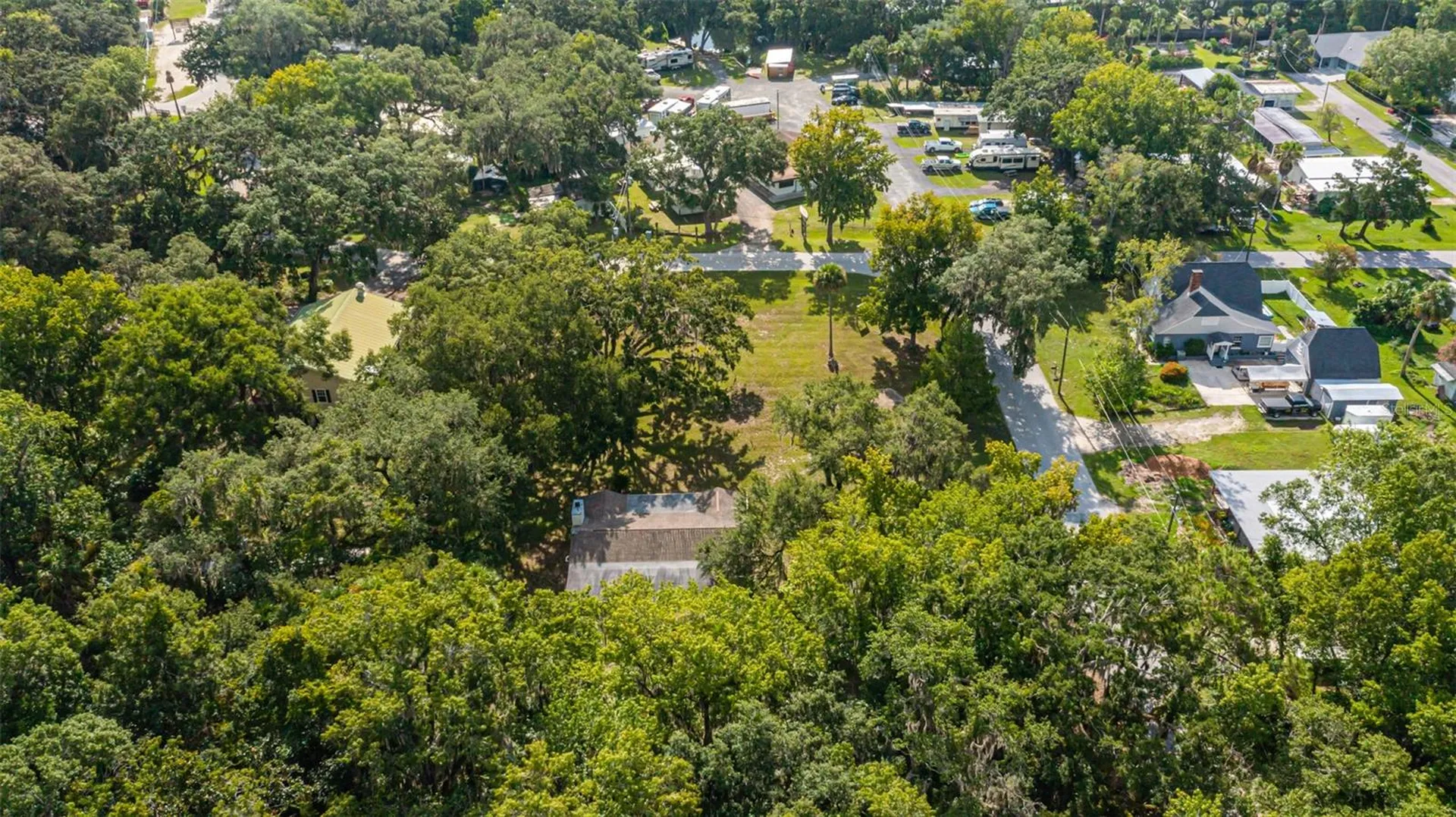 8585 W Miss Maggie Drive Homosassa FL 34448