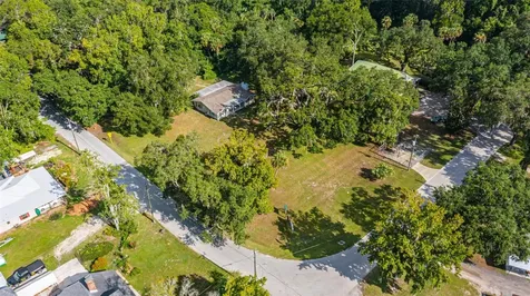 8585 W Miss Maggie Drive Homosassa FL 34448
