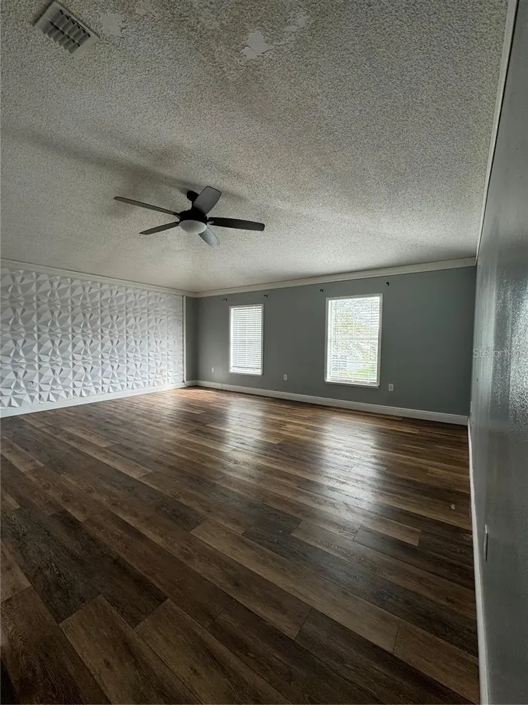 604 Tamarin Lane Kissimmee FL 34759