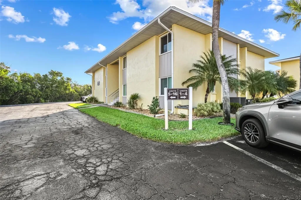 101 Louella Lane Nokomis FL 34275