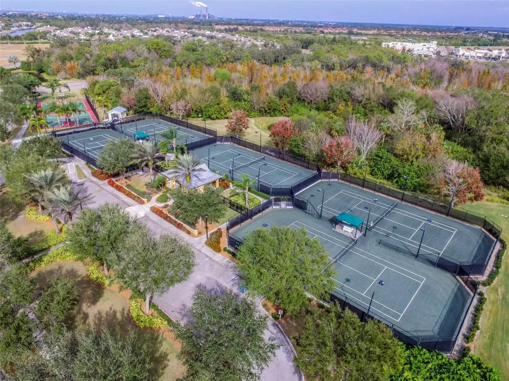 958 Signet Drive Apollo Beach FL 33572