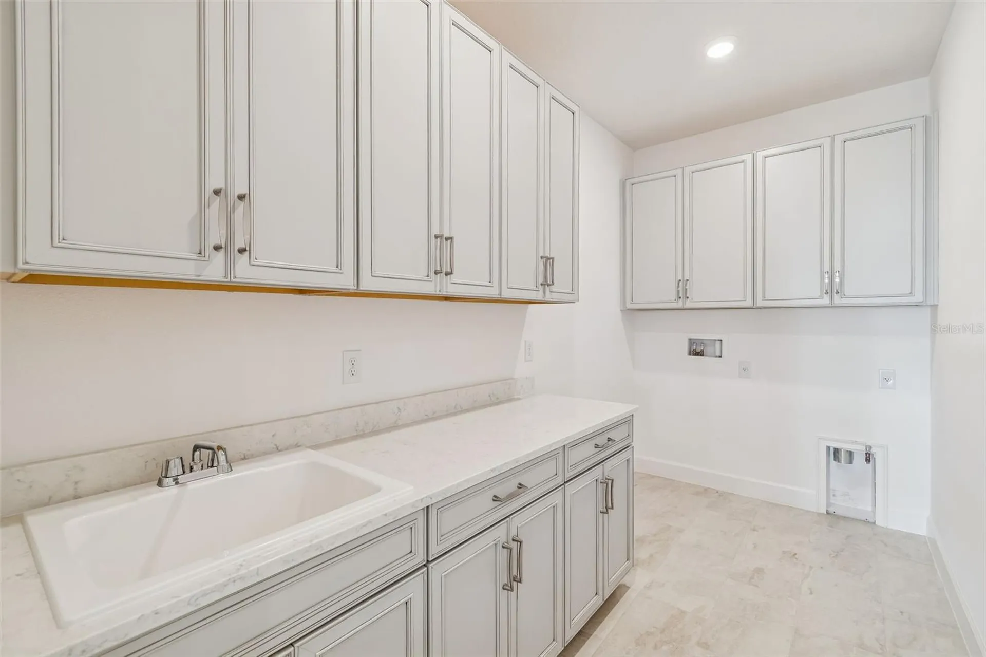 958 Signet Drive Apollo Beach FL 33572