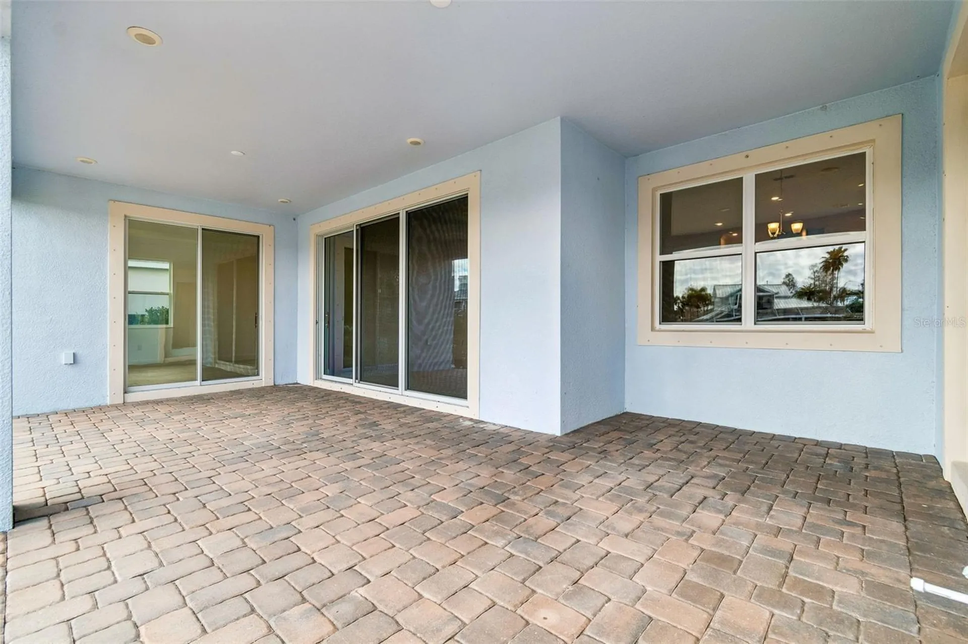 958 Signet Drive Apollo Beach FL 33572