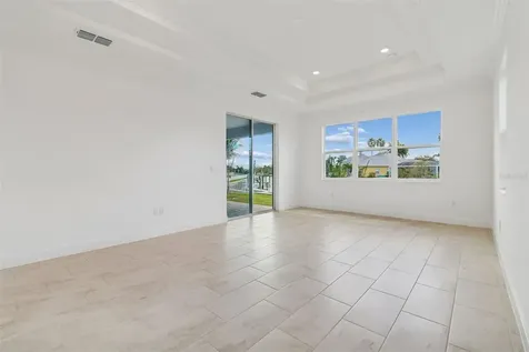958 Signet Drive Apollo Beach FL 33572