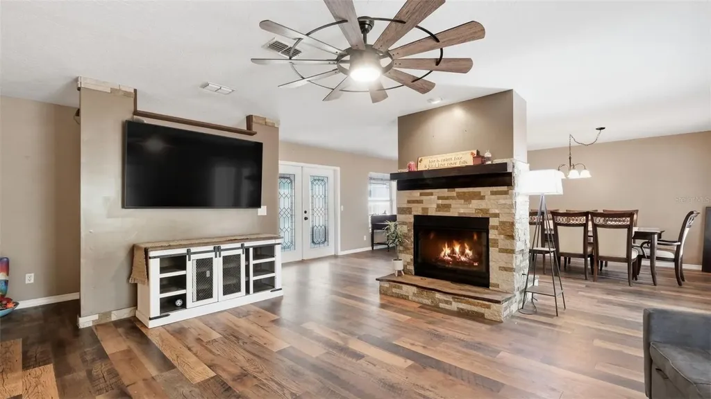 12092 S Hyacinth Point Floral City FL 34436