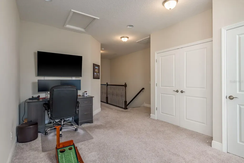 2442 Foggy Creek Circle Clearwater FL 33764