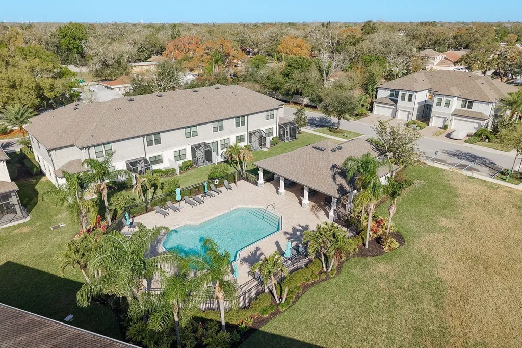 2442 Foggy Creek Circle Clearwater FL 33764