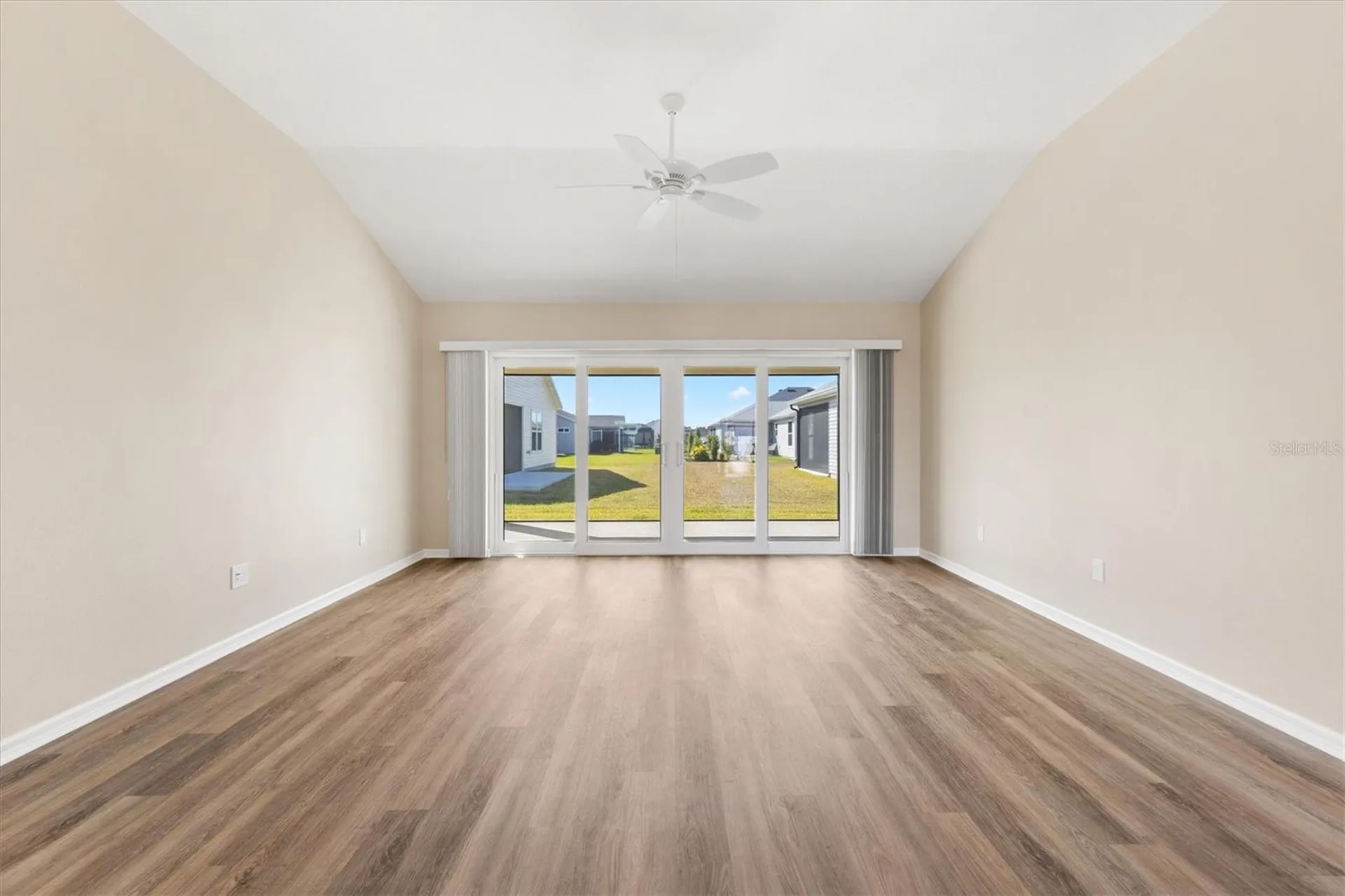 1896 Mcmurtrie Loop The Villages FL 34762