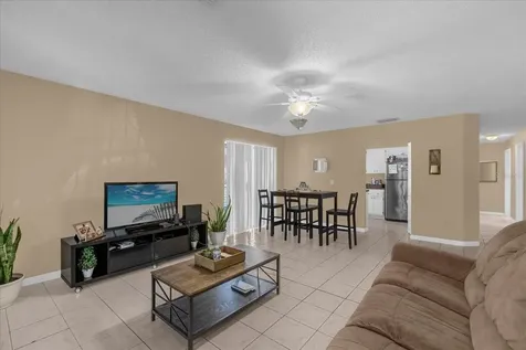 1079 N Lakewood Avenue Ocoee FL 34761