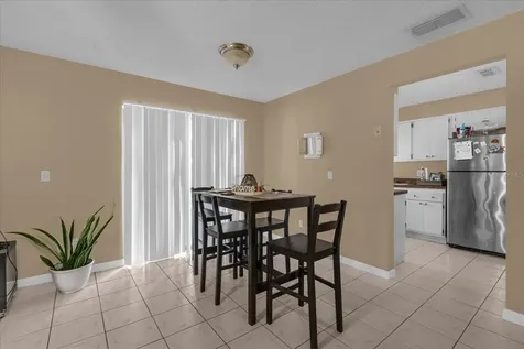 1079 N Lakewood Avenue Ocoee FL 34761