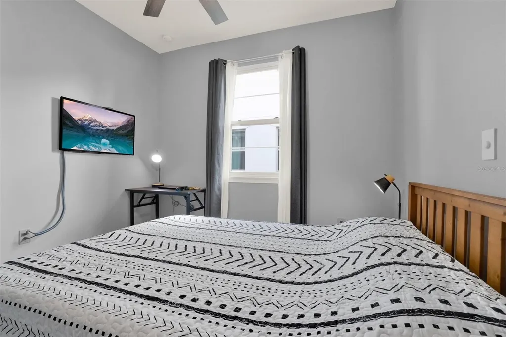 3005 Crispin Circle Harmony FL 34773