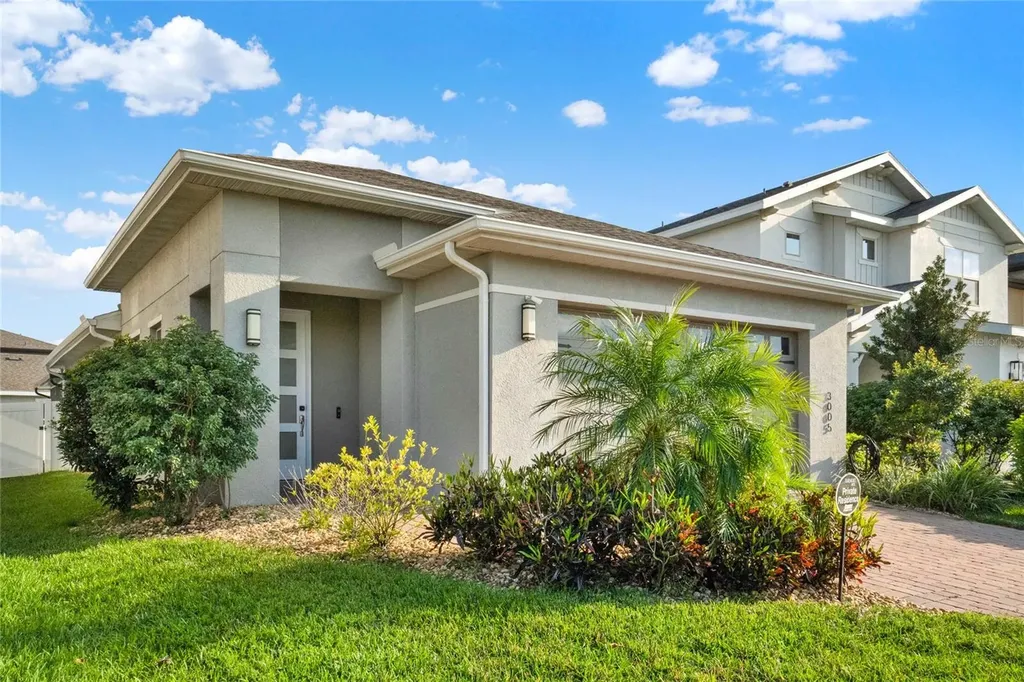 3005 Crispin Circle Harmony FL 34773