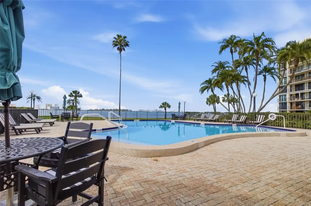 100 Oakmont Lane Belleair FL 33756
