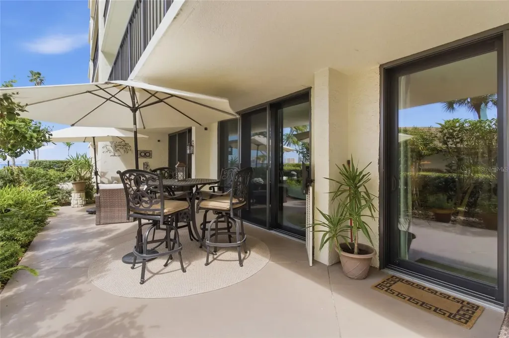 100 Oakmont Lane Belleair FL 33756
