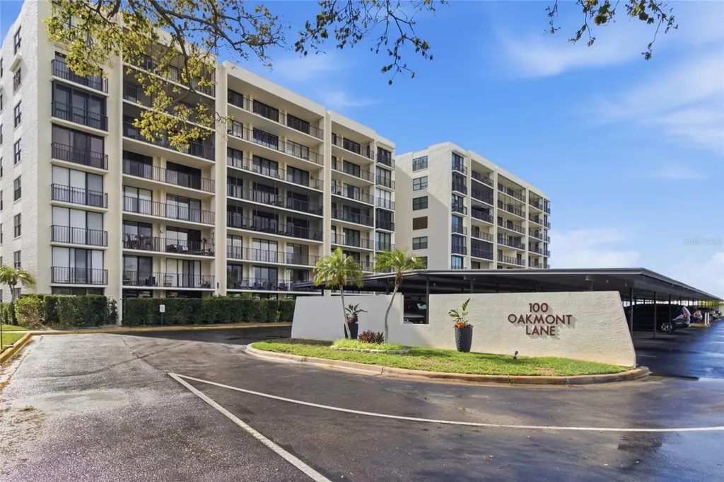 100 Oakmont Lane Belleair FL 33756