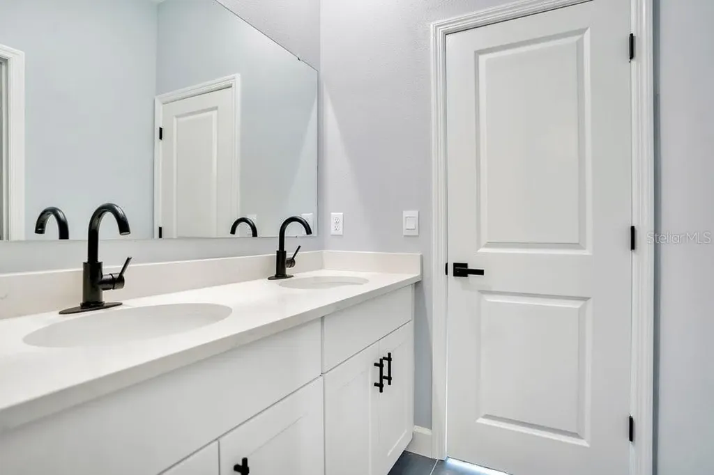 3295 Arch Avenue Ormond Beach FL 32174