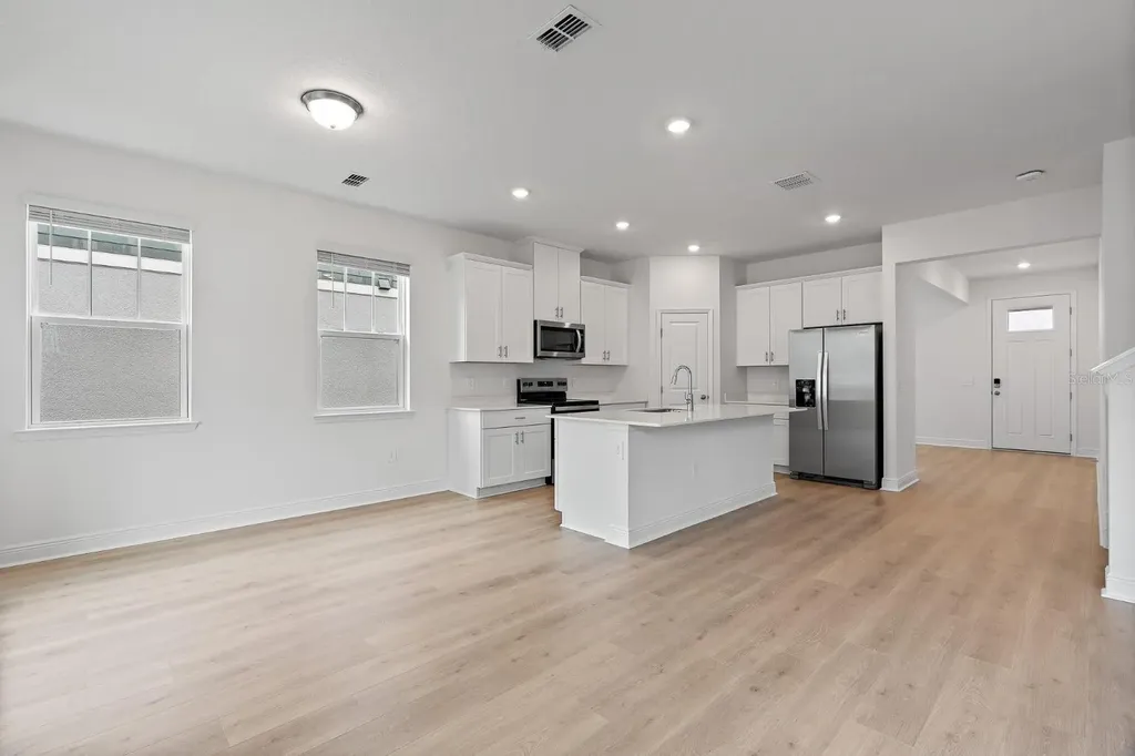 2276 Hen Road Minneola FL 34715