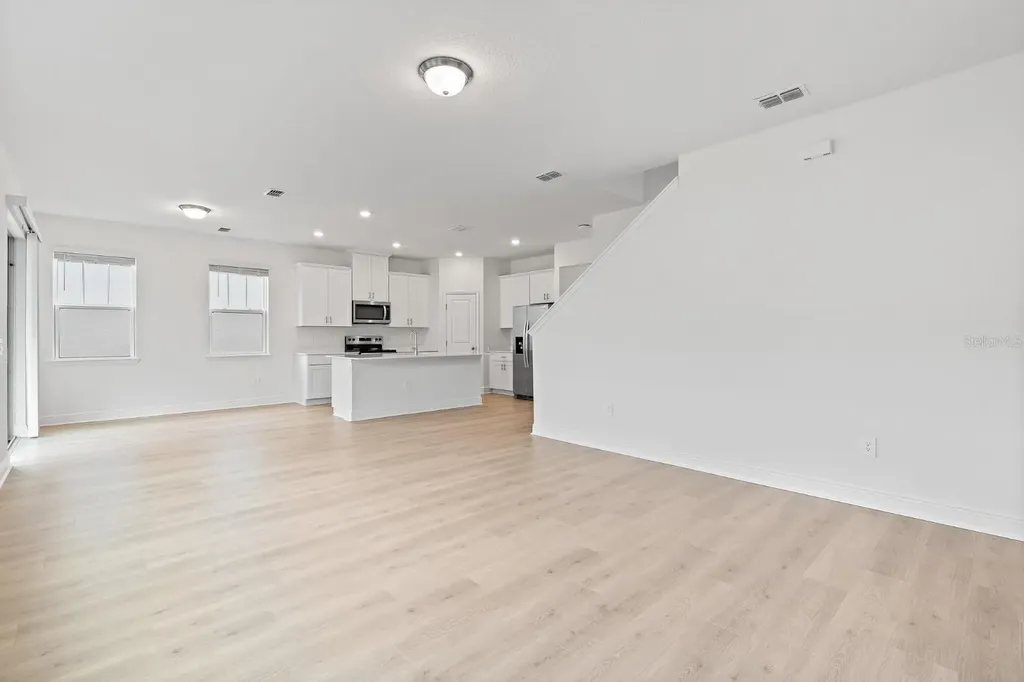 2276 Hen Road Minneola FL 34715