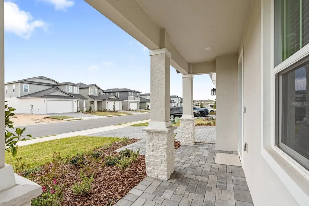 2276 Hen Road Minneola FL 34715