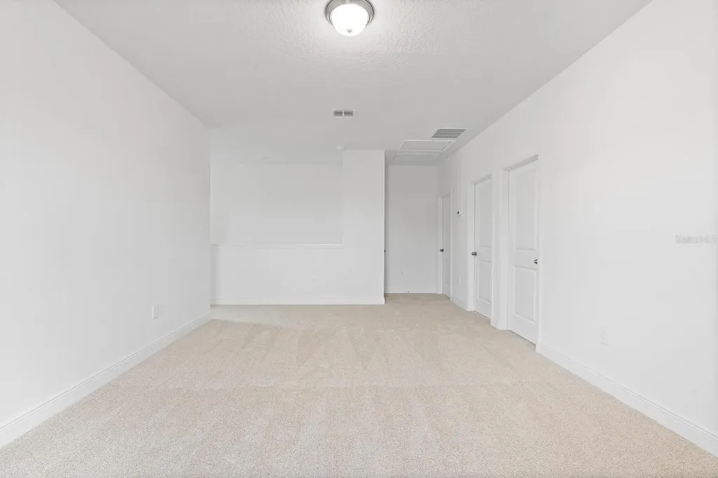 2276 Hen Road Minneola FL 34715
