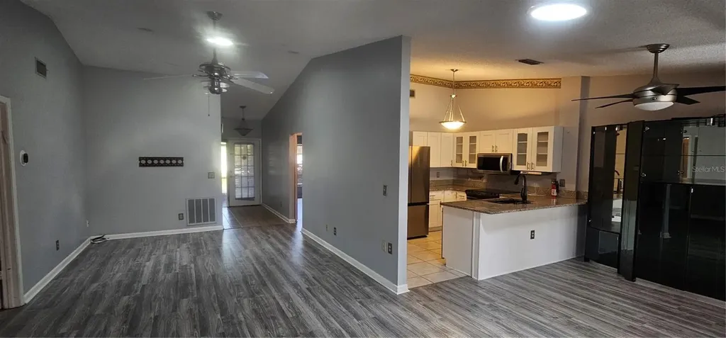 4075 Shoreside Circle Tampa FL 33624