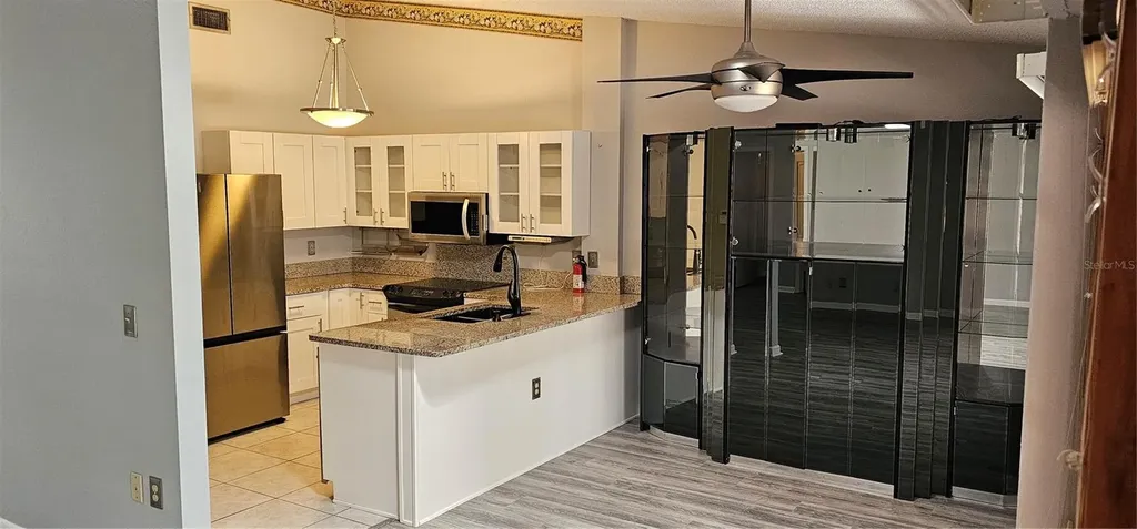 4075 Shoreside Circle Tampa FL 33624