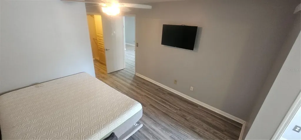 4075 Shoreside Circle Tampa FL 33624