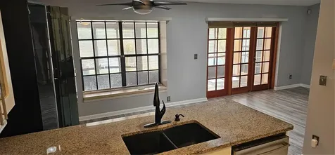 4075 Shoreside Circle Tampa FL 33624