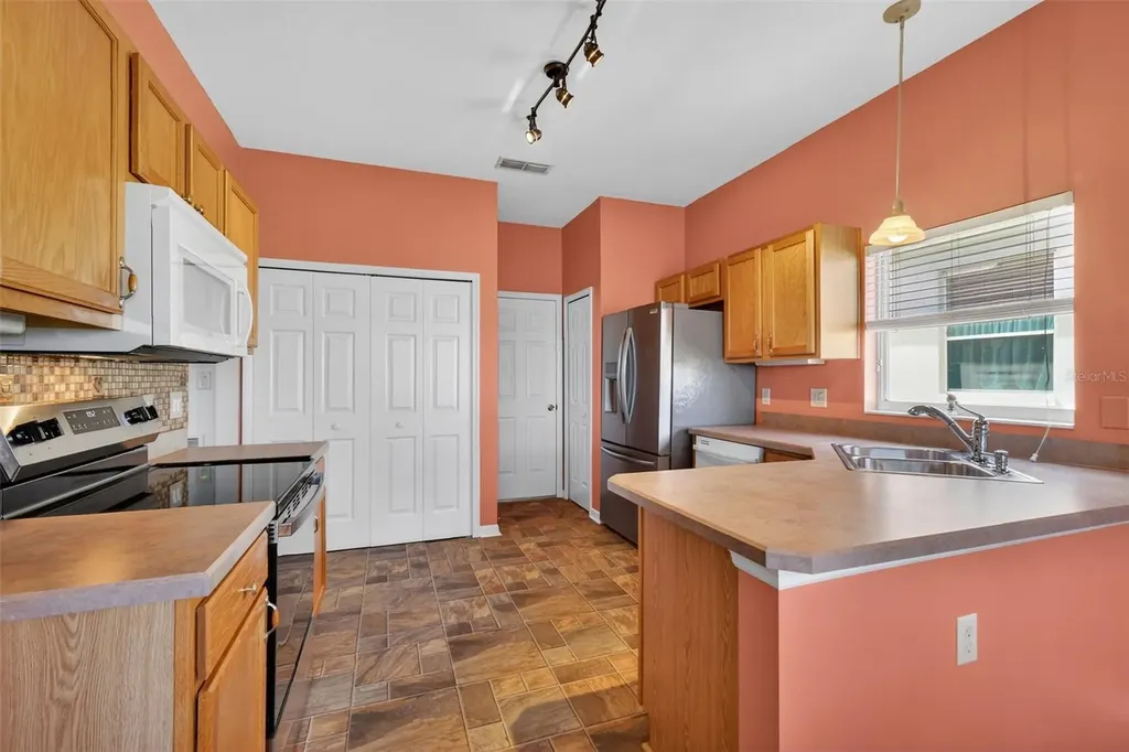 5024 Long Meadow Drive Leesburg FL 34748