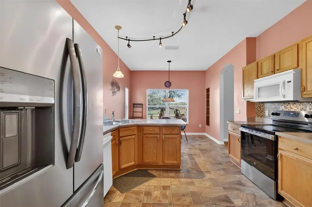5024 Long Meadow Drive Leesburg FL 34748