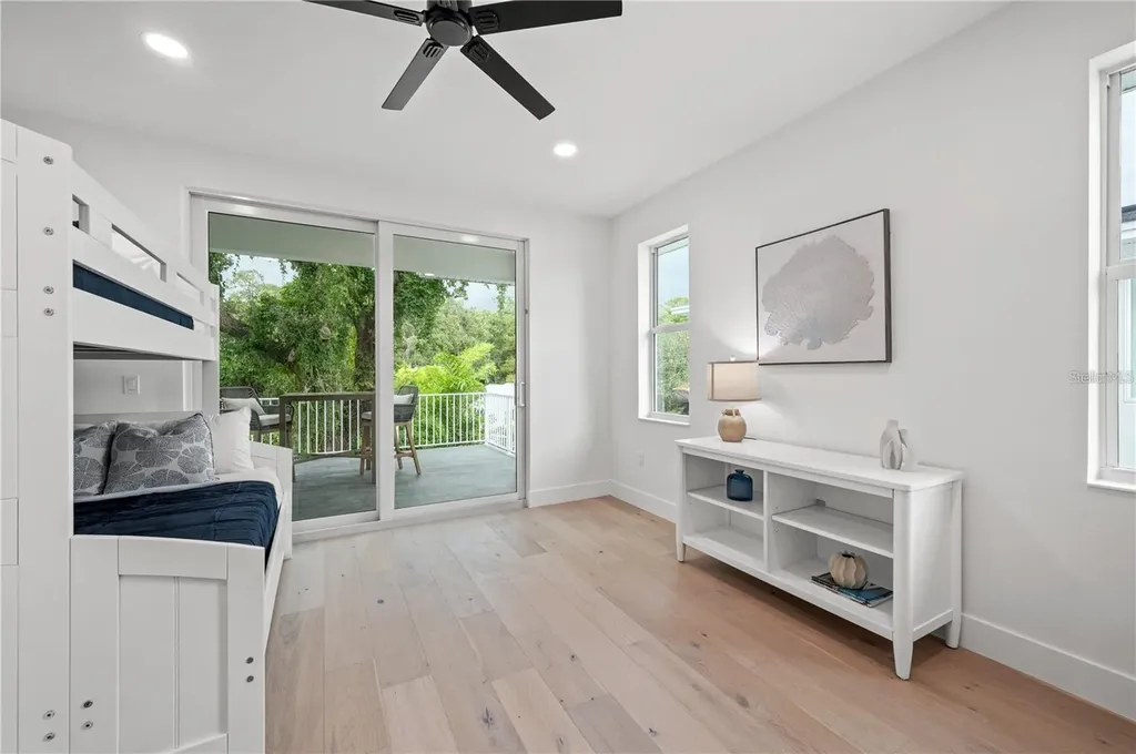 1647 Siesta Drive Sarasota FL 34239