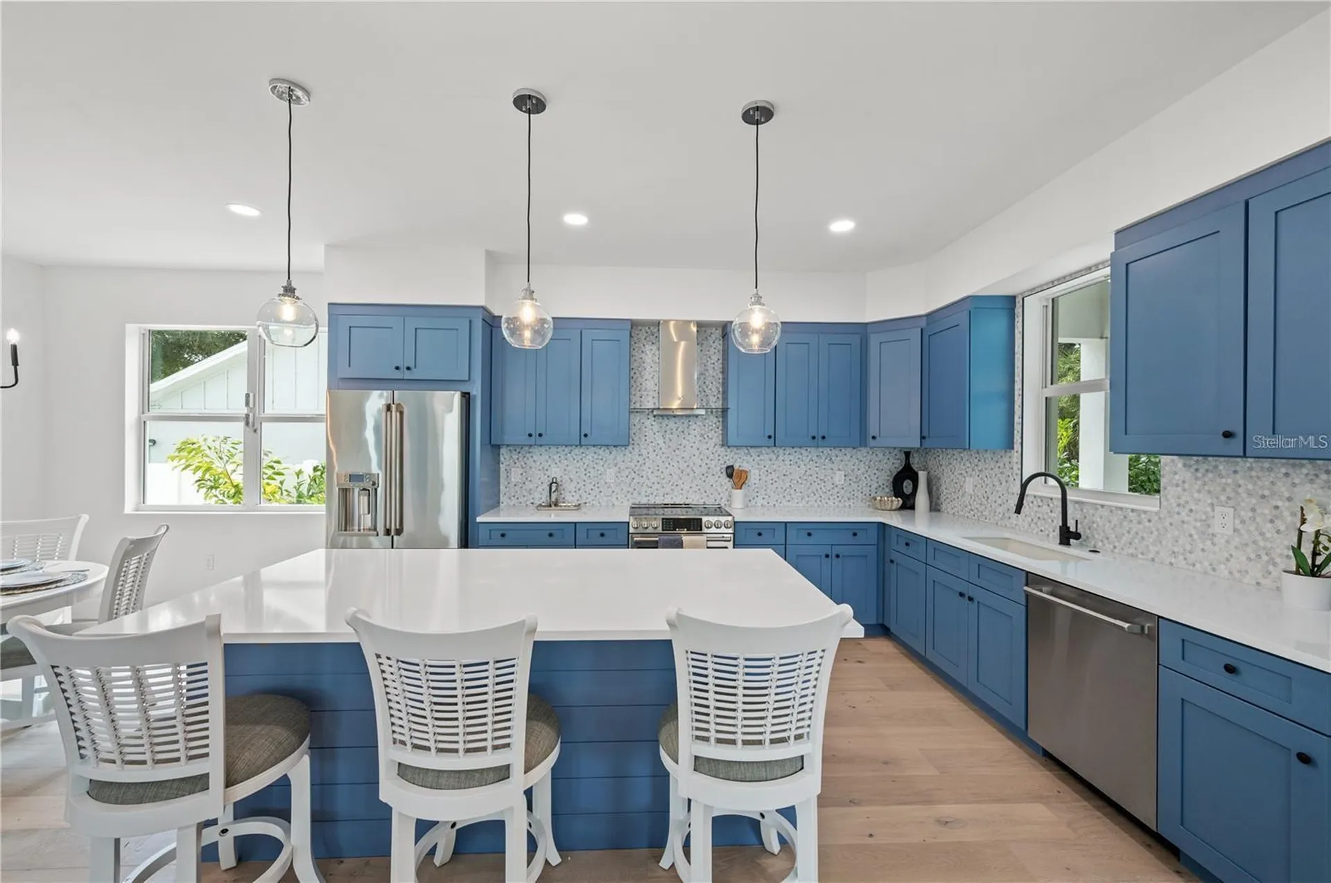 1647 Siesta Drive Sarasota FL 34239