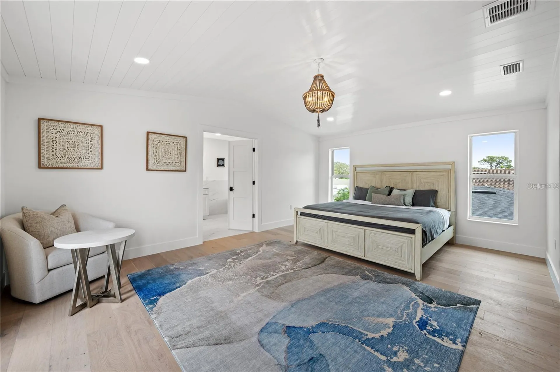 1647 Siesta Drive Sarasota FL 34239