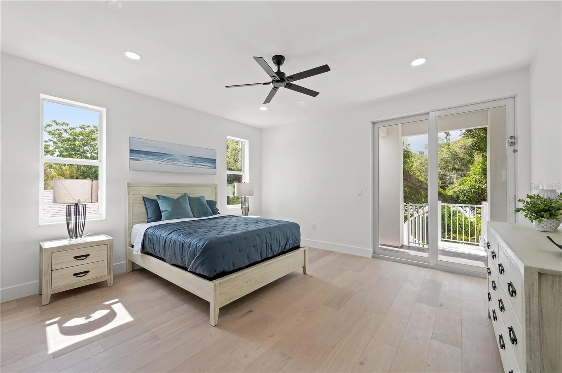1647 Siesta Drive Sarasota FL 34239