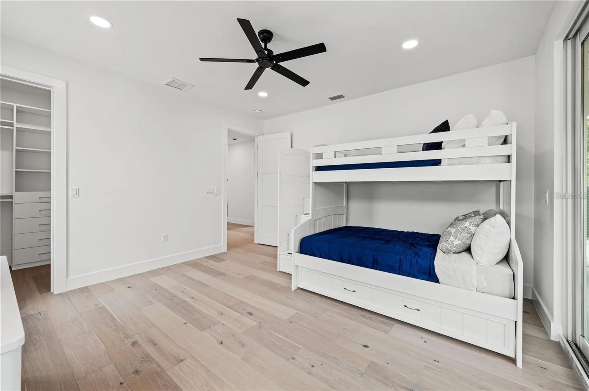 1647 Siesta Drive Sarasota FL 34239
