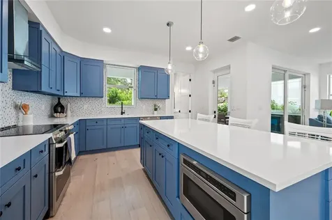 1647 Siesta Drive Sarasota FL 34239