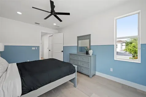 1647 Siesta Drive Sarasota FL 34239