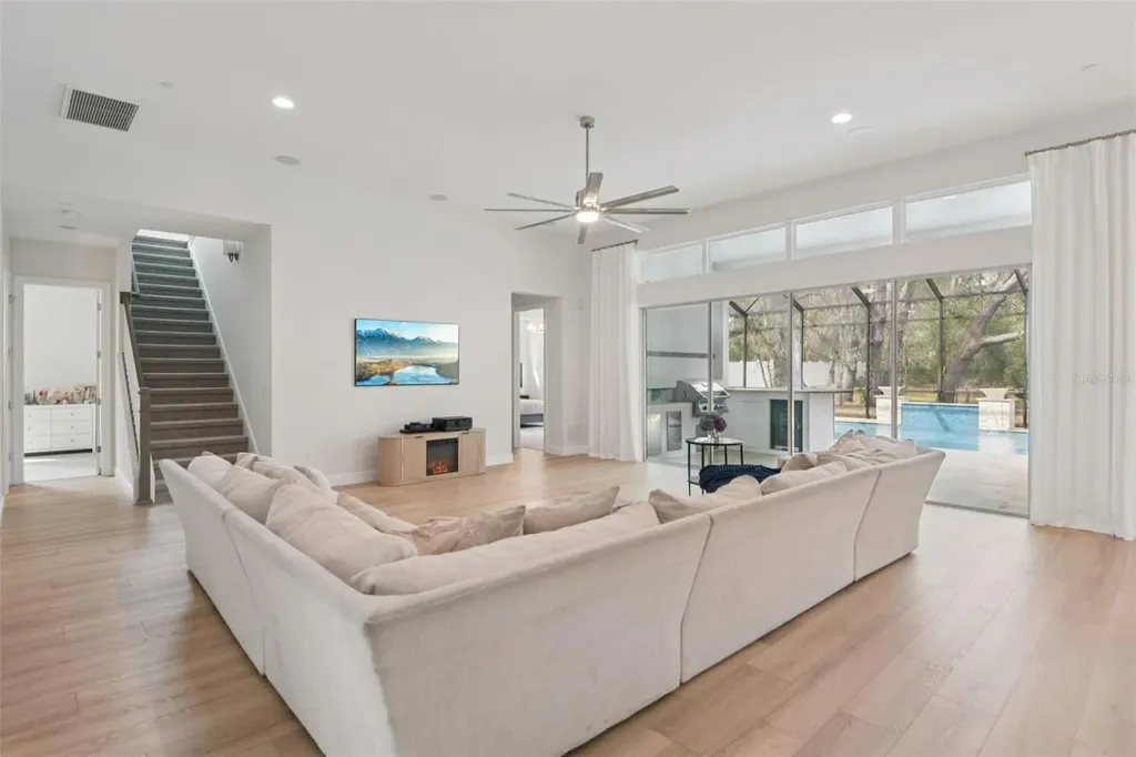 2304 Clement Road Lutz FL 33549